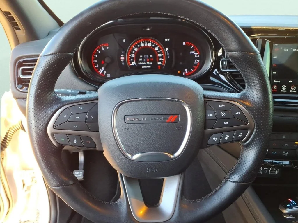 Used 2024 White Dodge SXT Plus image 20