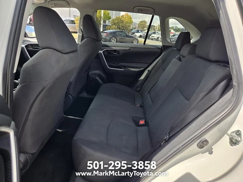 Used 2024 Ice TOYOTA LE FWD image 10