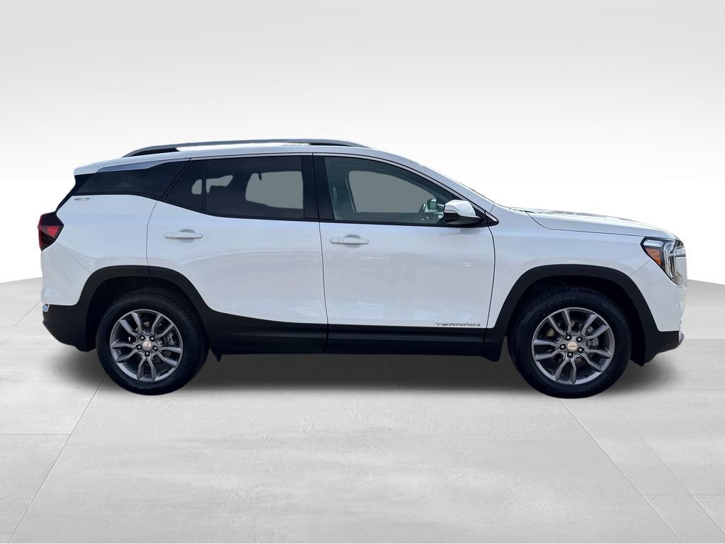 2024 GMC Terrain SLT - Photo 6