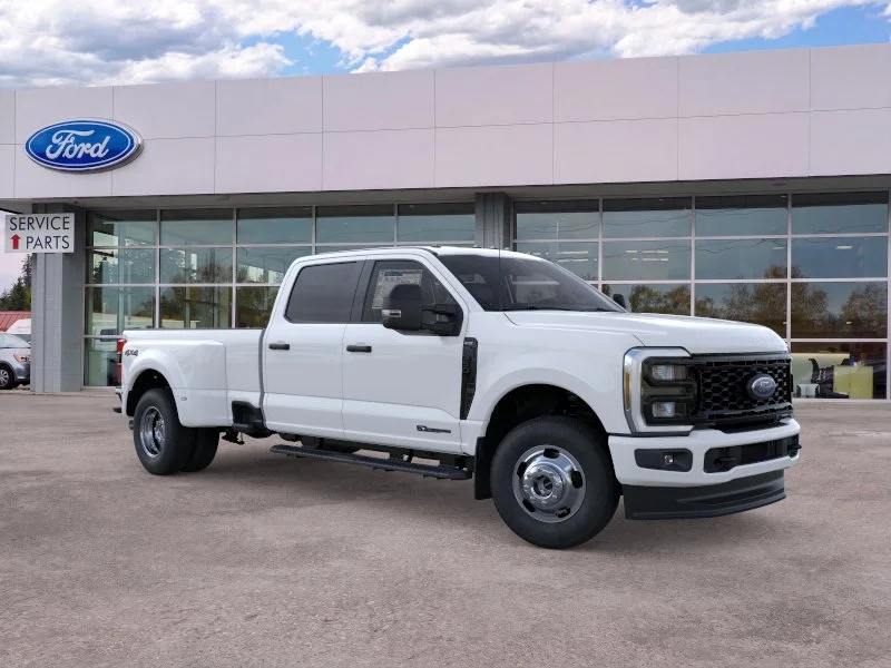 New 2026 Oxford White Ford F-350® XL image 7