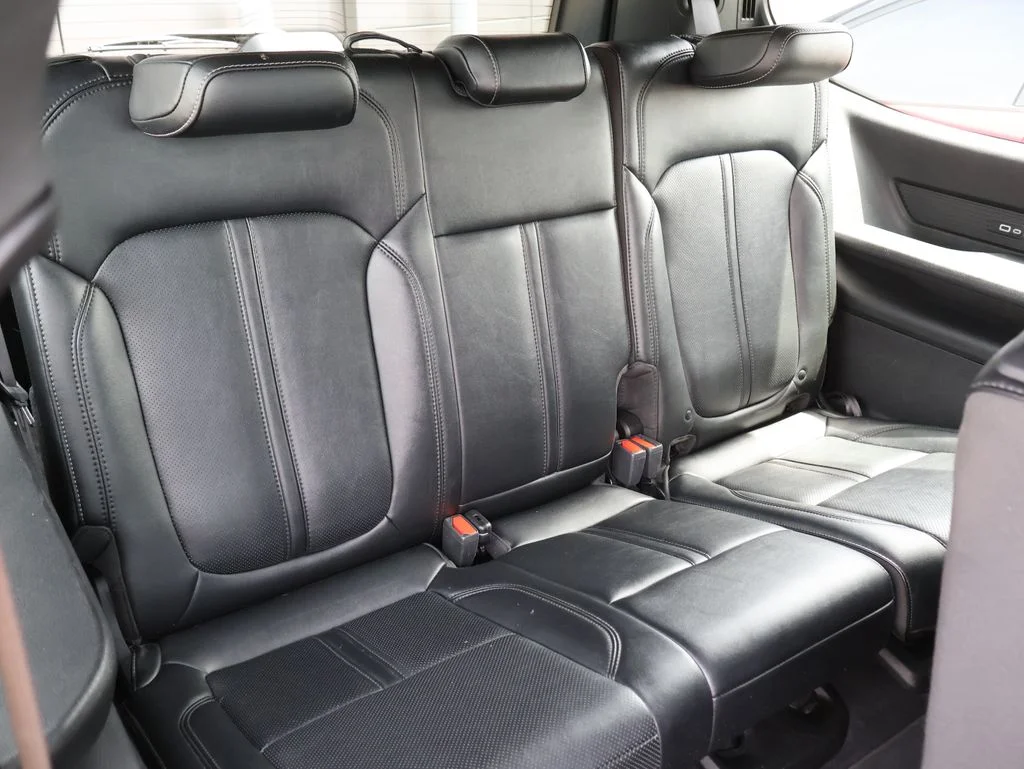 Used 2024 White Jeep Series II image 13