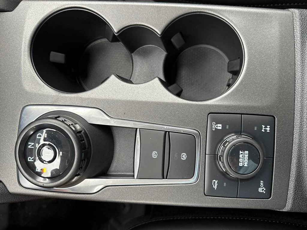 New 2025 Gray Ford Outer Banks image 33