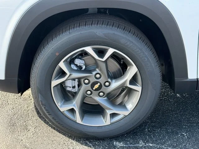 New 2026 Summit White Chevrolet LT image 11