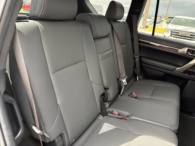 Used 2021 Black Lexus 460 image 11