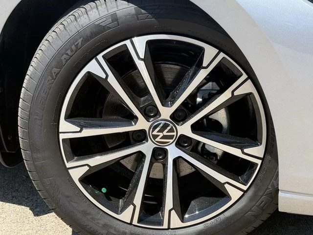 New 2026 Silver Volkswagen 1.5T Sport image 6