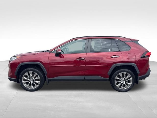 Used 2019 Red Toyota Limited image 2