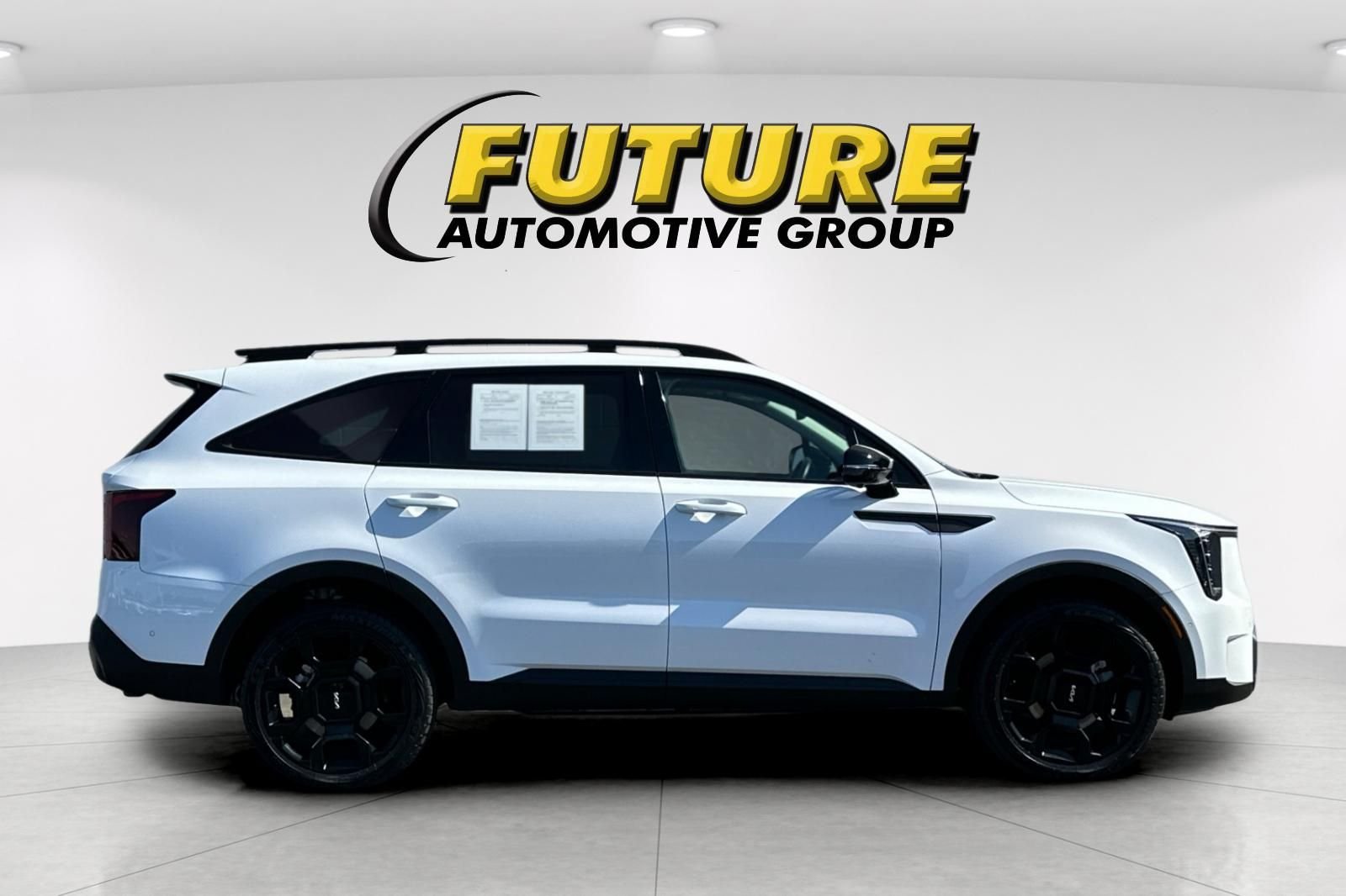 Used 2024 White Kia X-Line SX image 3