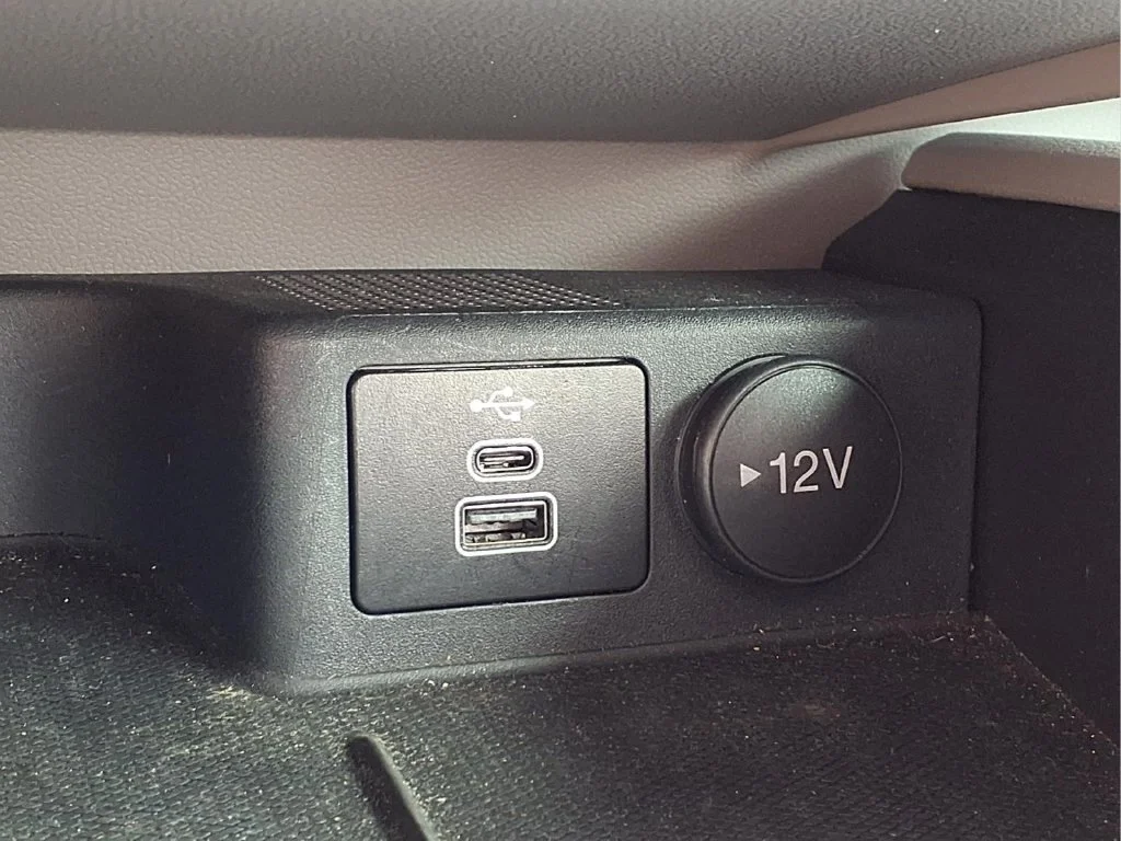 Used 2024 White Ford Active image 20