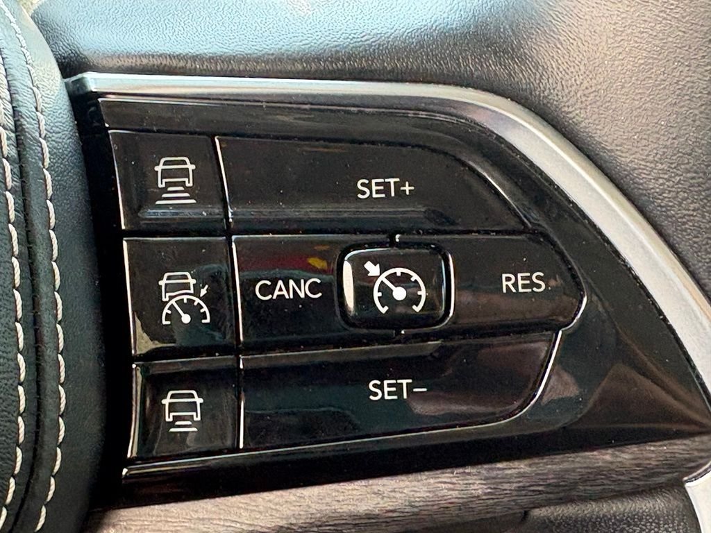 Used 2021 White Jeep Overland image 16