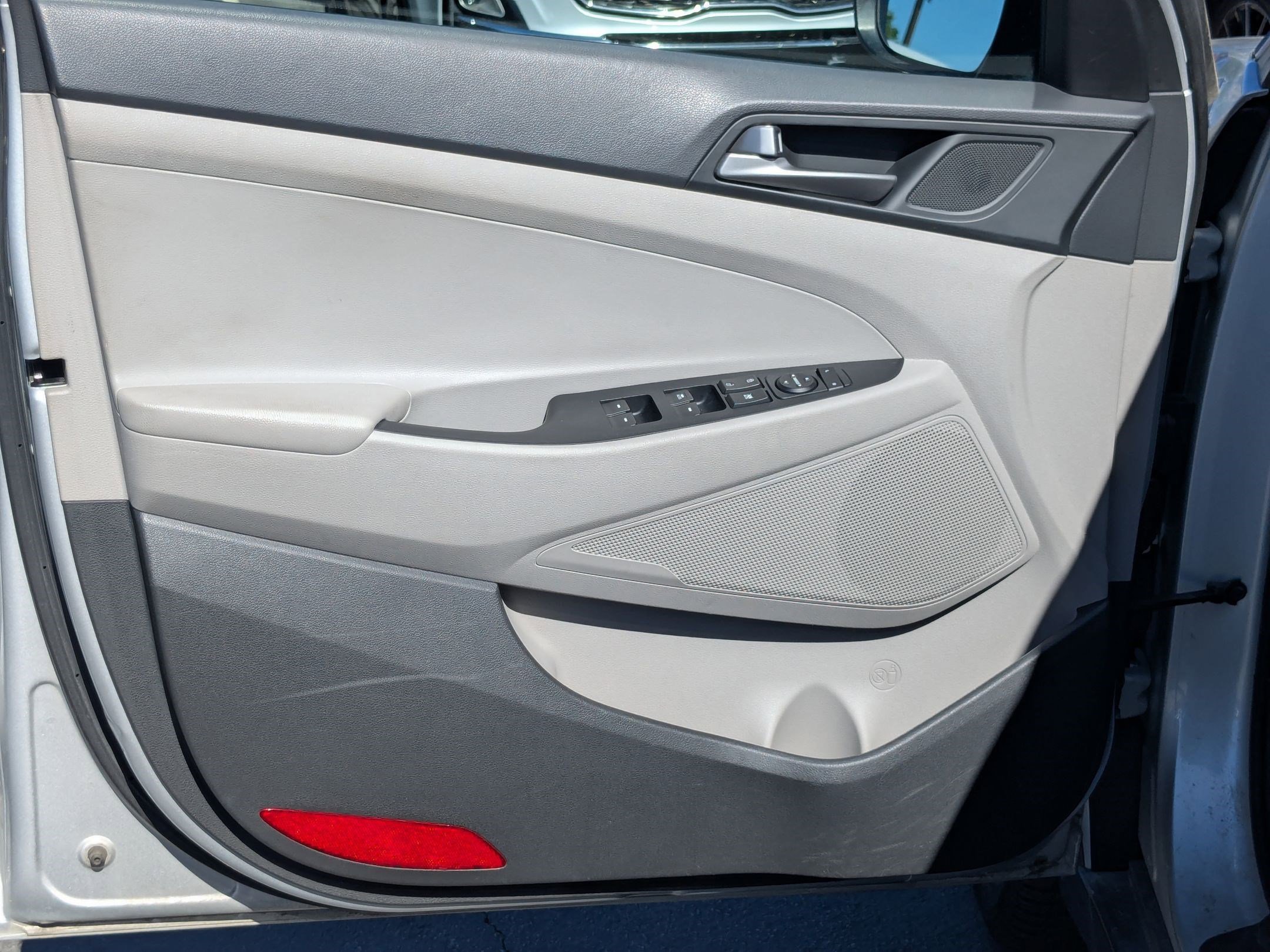 2017 Hyundai Tucson Value - Photo 13