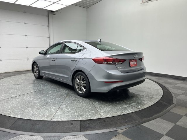 Used 2017 Shale Gray Metallic Hyundai SE image 20