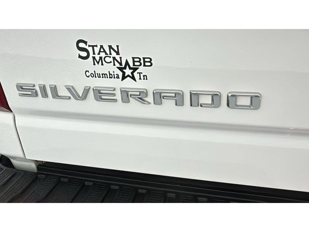 Used 2025 Summit White Chevrolet LT image 7
