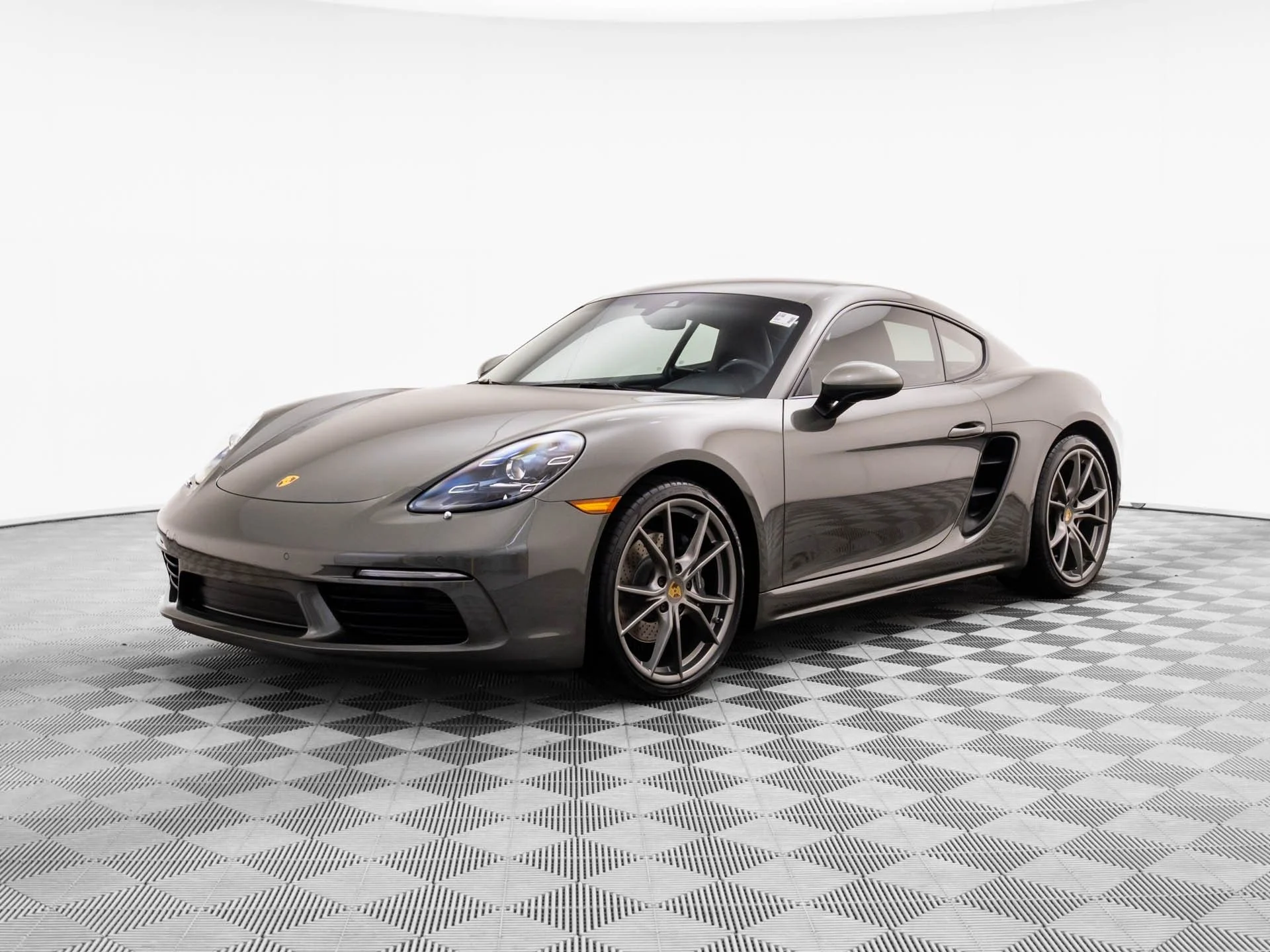 2021 Porsche 718 Cayman's photo
