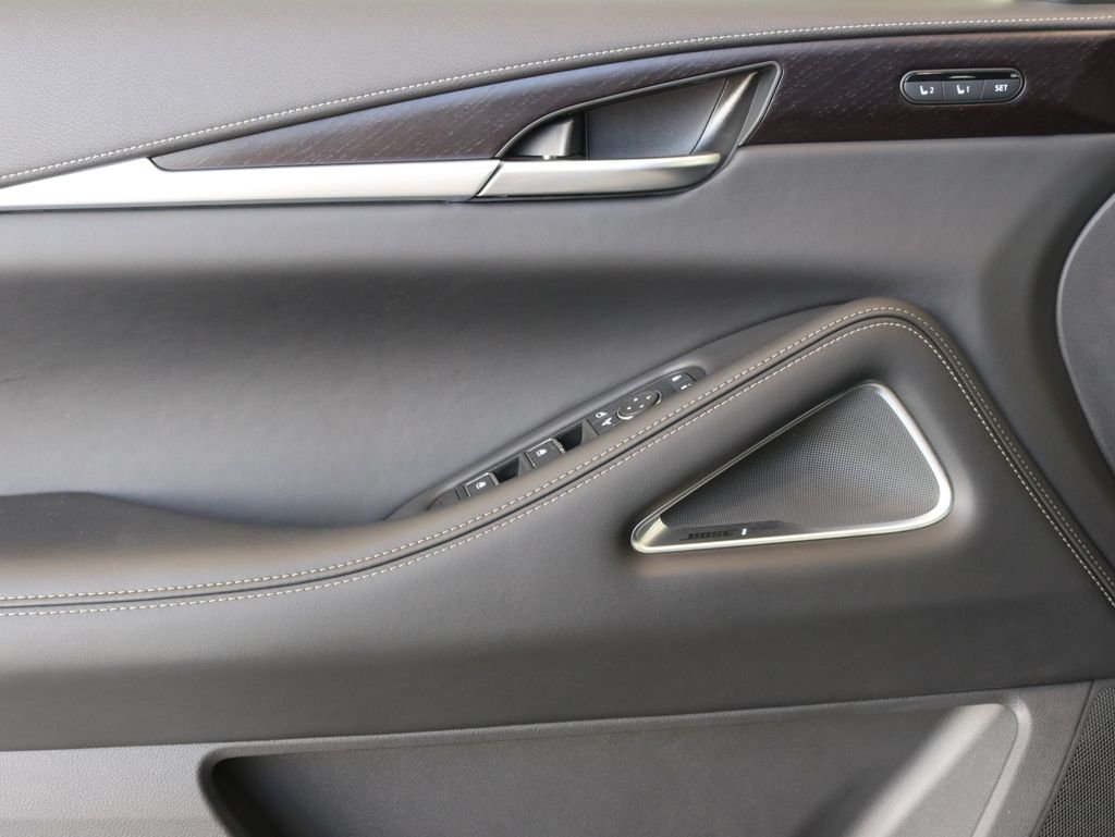 Used 2025 Silver INFINITI Sensory image 27