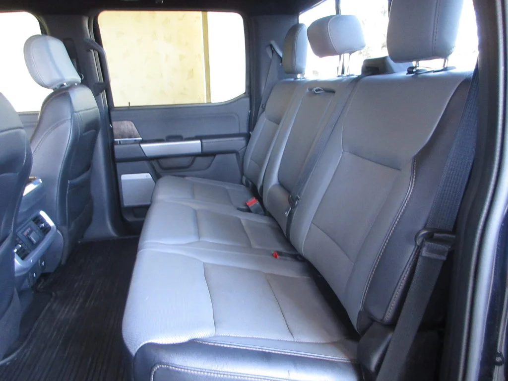 Certified Used 2023 Antimatter Blue Metallic Ford Lariat image 27