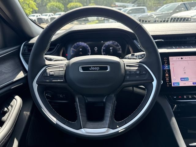 New 2026 Black Jeep Altitude image 25