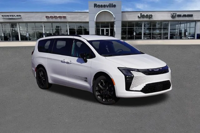 2027 Chrysler Pacifica Select