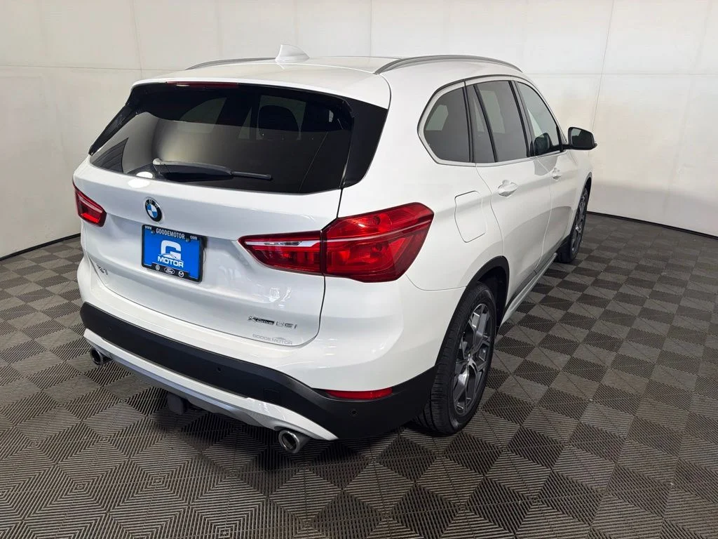 2021 BMW X1 28i - Photo 7