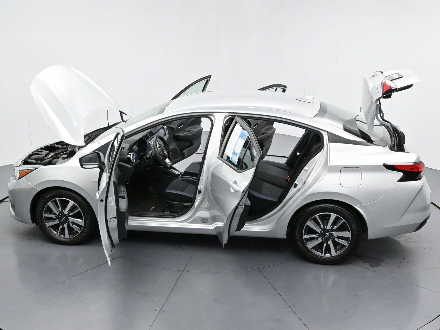 Used 2023 Brilliant Silver Metallic Nissan SV image 39