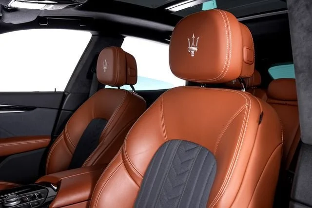 Used 2023 Blue Maserati GT image 17