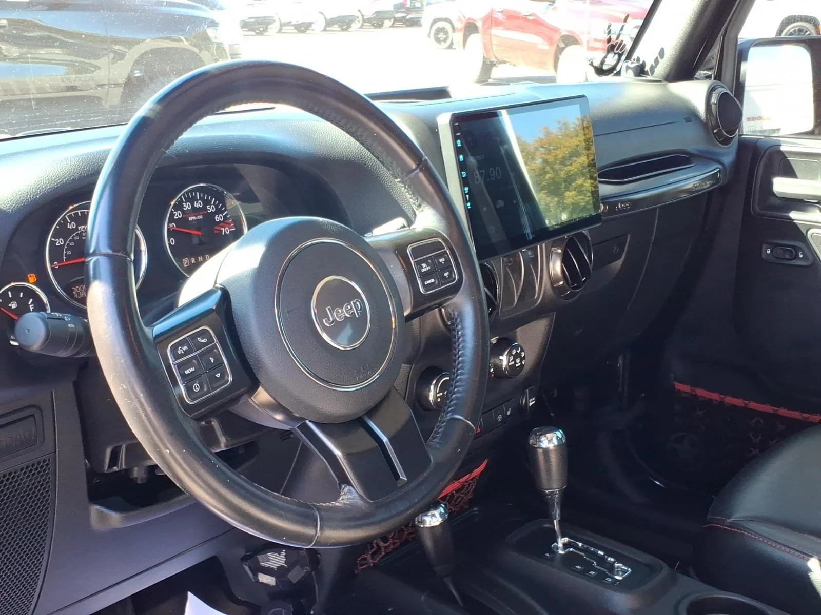 Used 2018 Black Clearcoat Jeep Rubicon Recon image 23