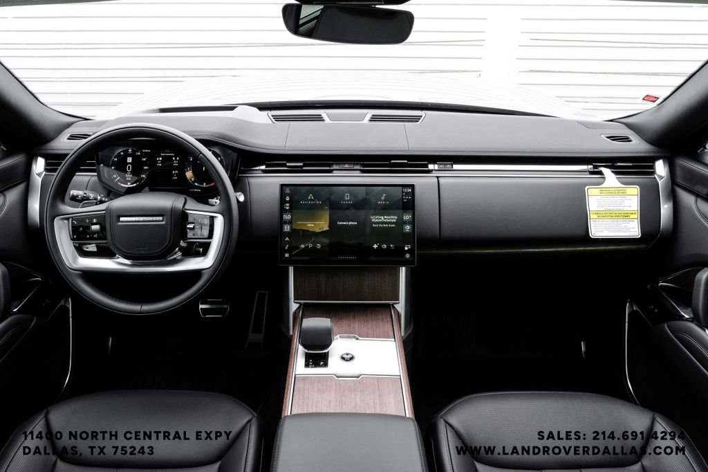 2026 Land Rover Range Rover SE - Photo 17