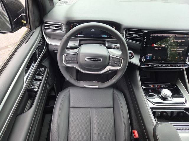 New 2026 High Gloss Black Exterior Paint Jeep Limited Altitude image 5