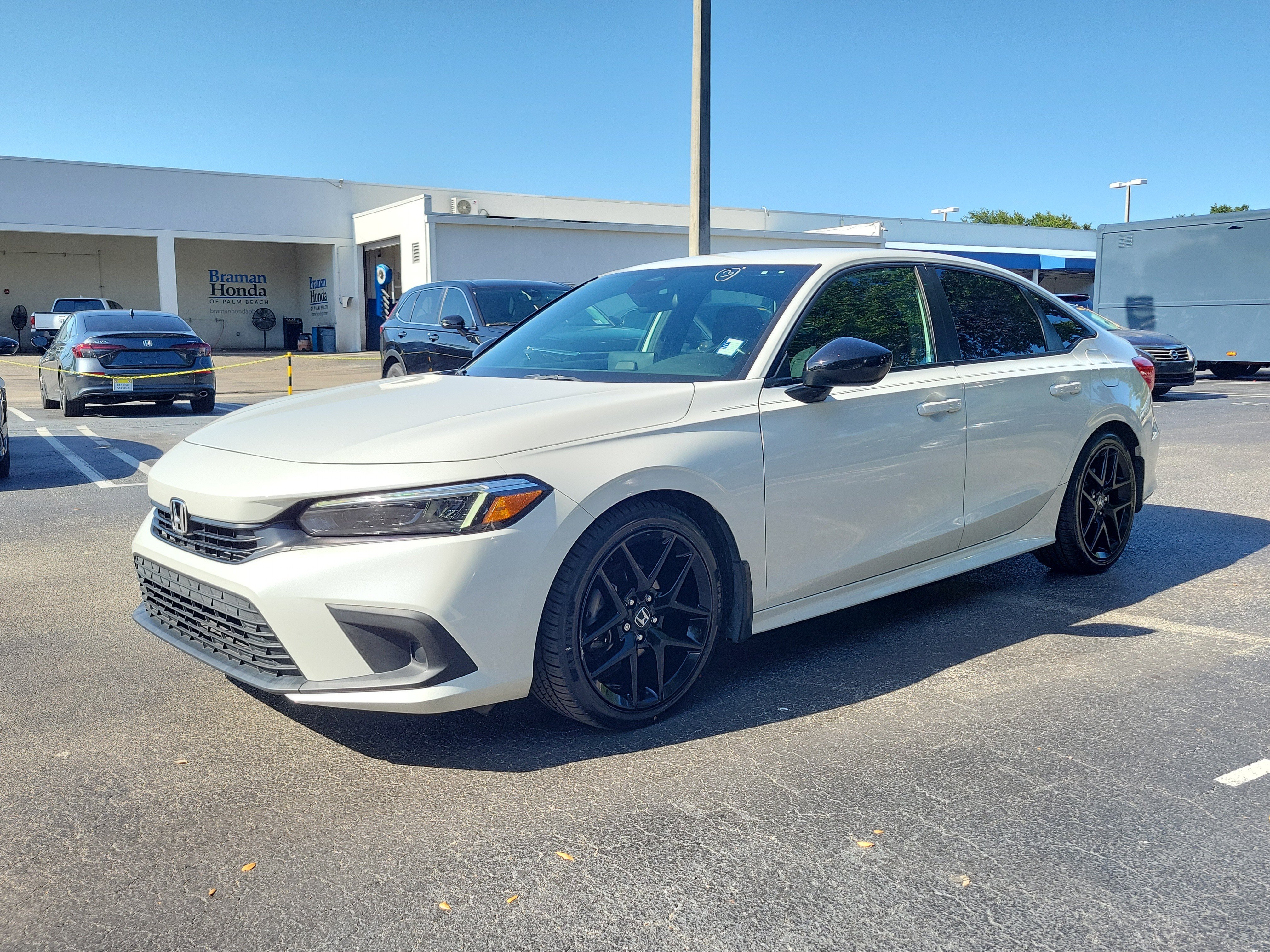 2024 Honda Civic Sport - Photo 20