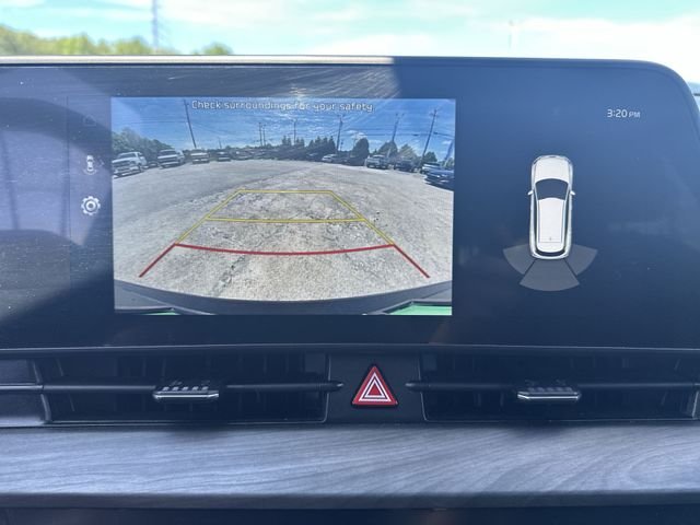 Used 2023 Gray Kia X-Line image 18