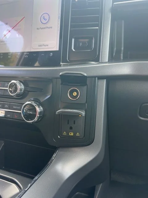 New 2026 Oxford White Ford XLT image 37