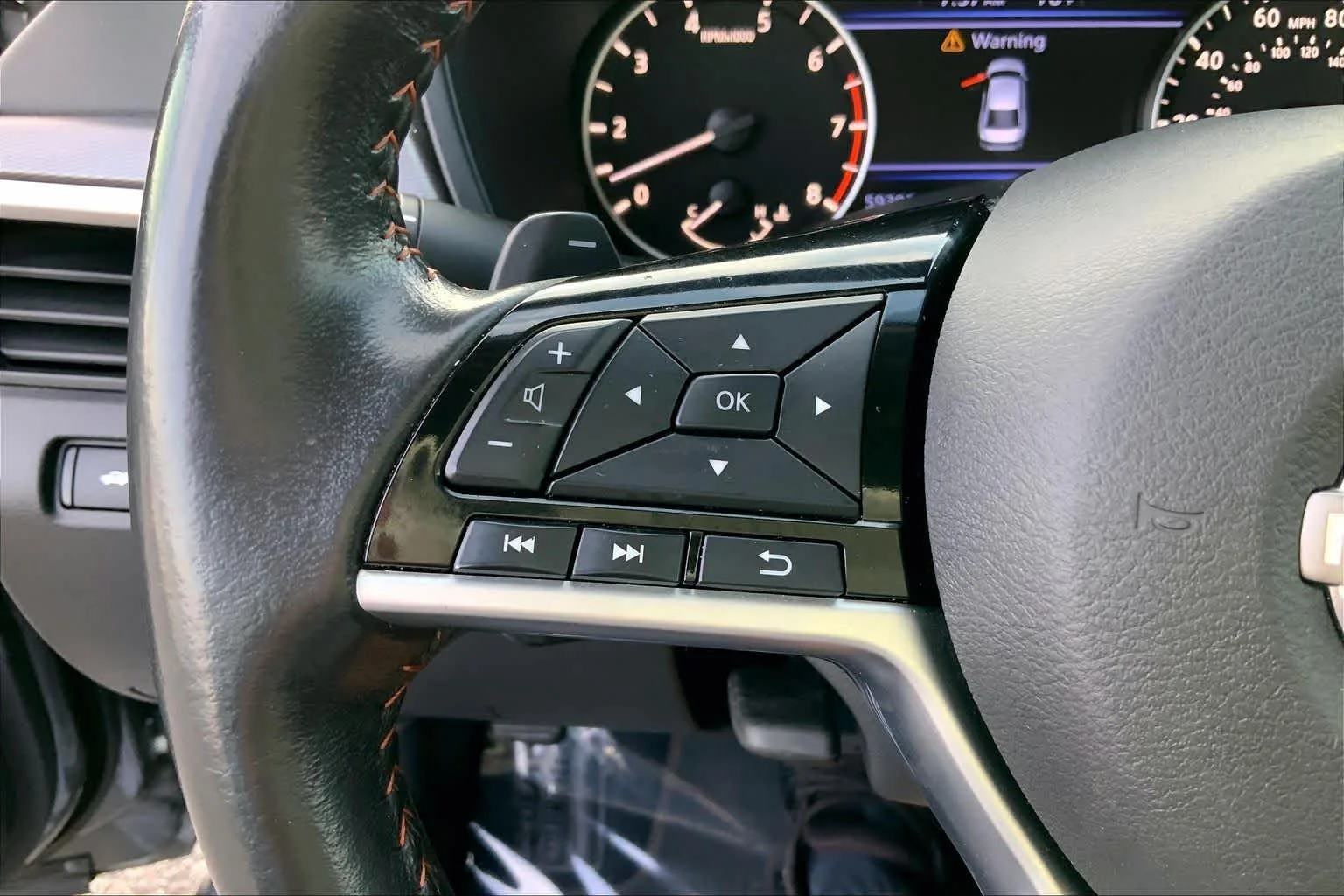 Used 2024 Gun Metallic Nissan 2.5 SR image 22