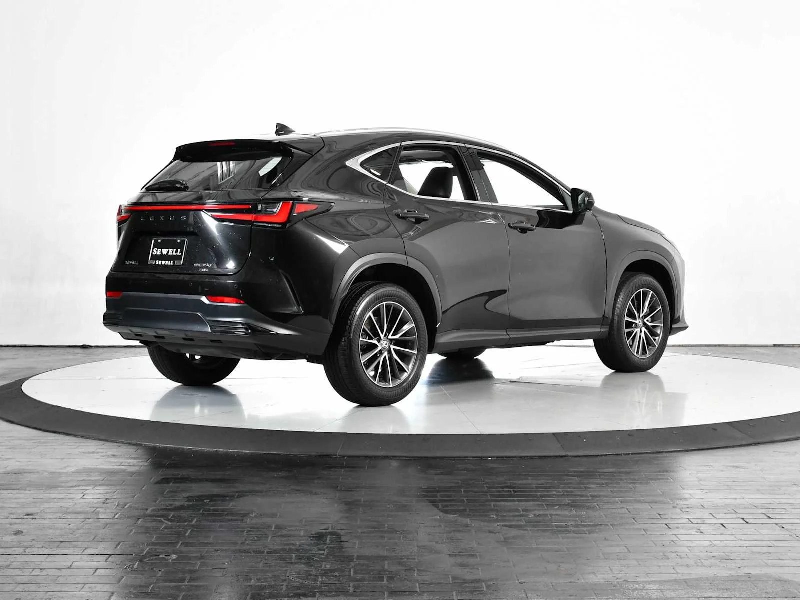 Certified Used 2025 Caviar Lexus Premium image 5