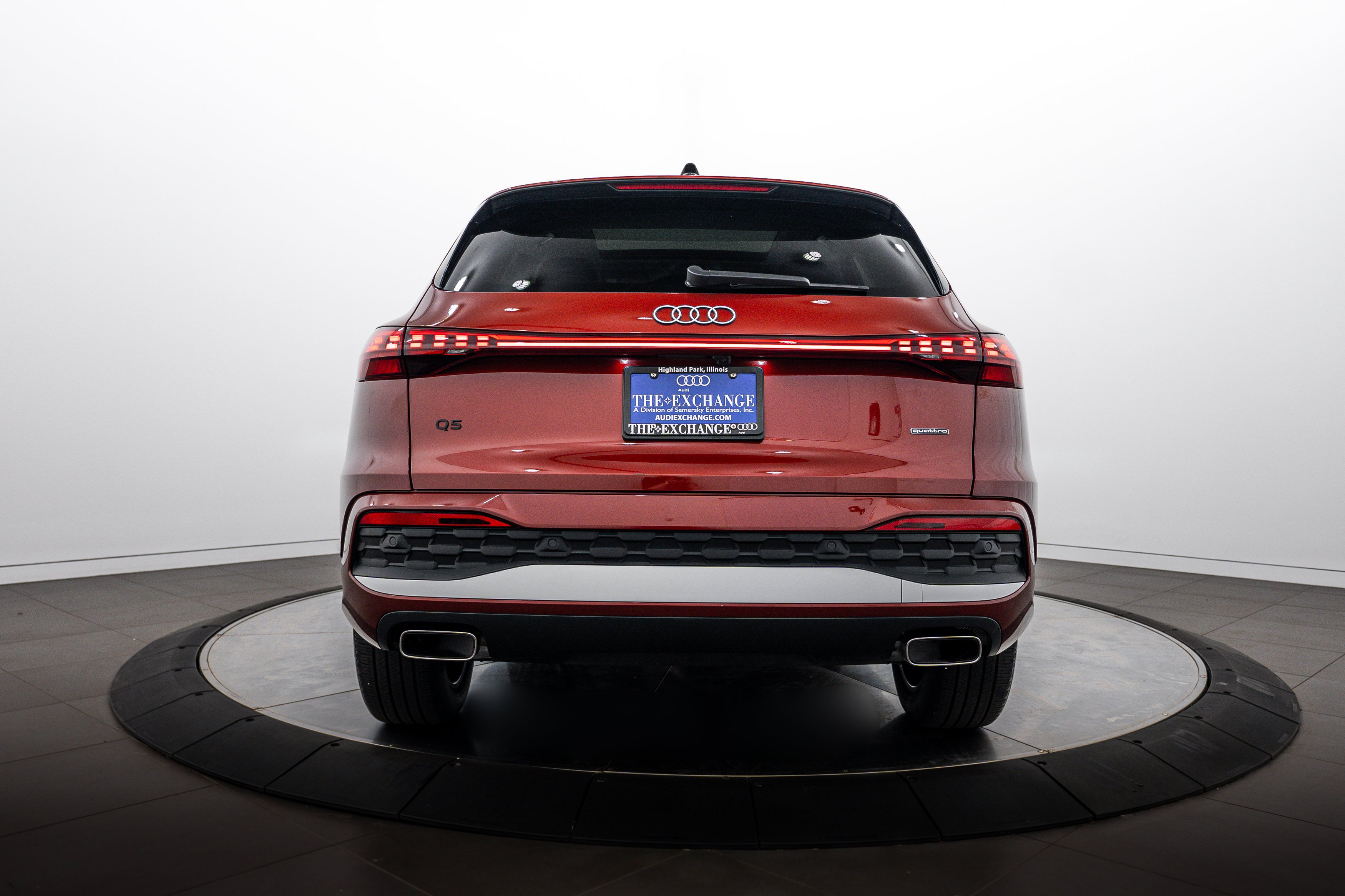 Used 2025 Grenadine Red Metallic Audi Premium Plus image 22