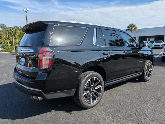 Used 2022 Black Chevrolet Premier image 4