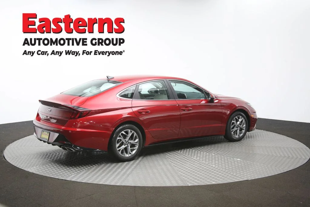 Used 2023 Red Hyundai SEL image 42