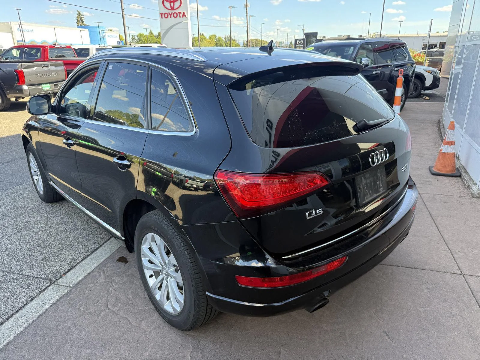 Used 2015  Audi Premium image 4