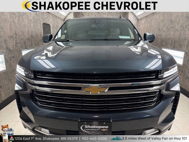 Used 2021 Chevrolet Suburban LT with VIN 1GNSKCKD5MR294606 for sale in Shakopee, Minnesota