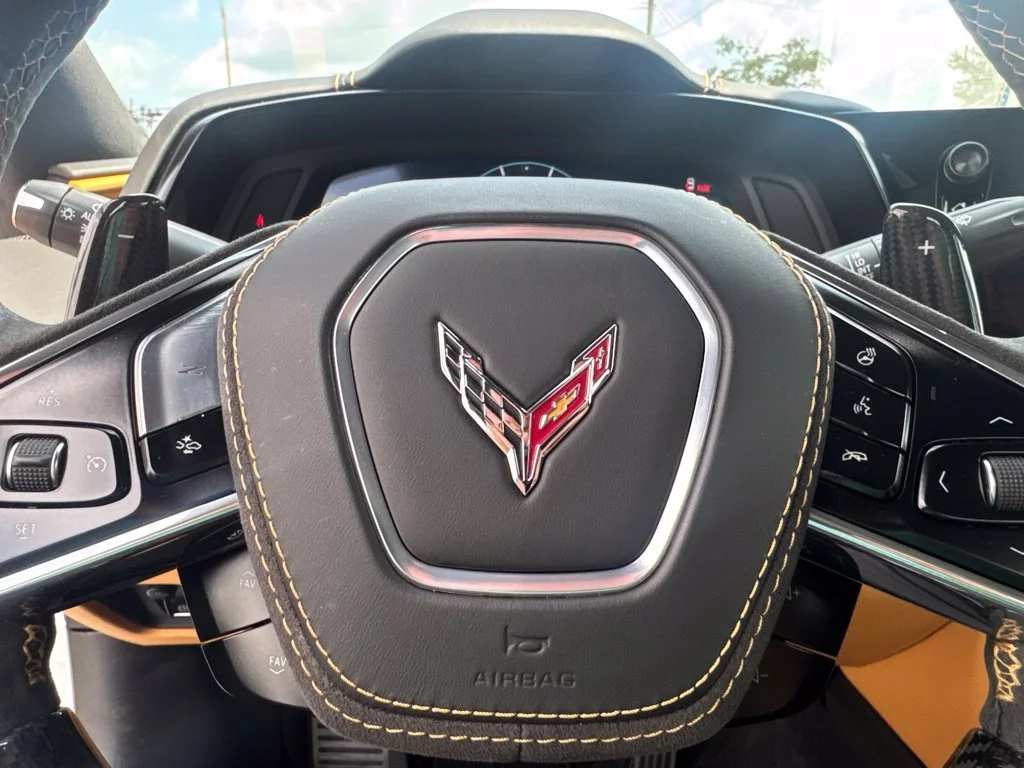 Used 2024 Arctic White Chevrolet 3LZ image 35