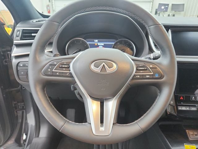 Used 2025 Gray INFINITI ESSENTIAL image 23