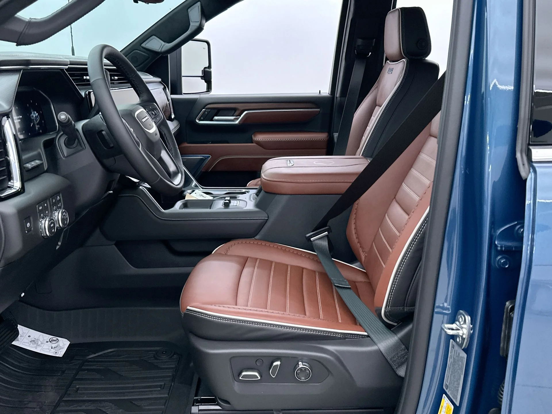 2026 GMC Sierra 2500HD Denali Ultimate - Photo 63