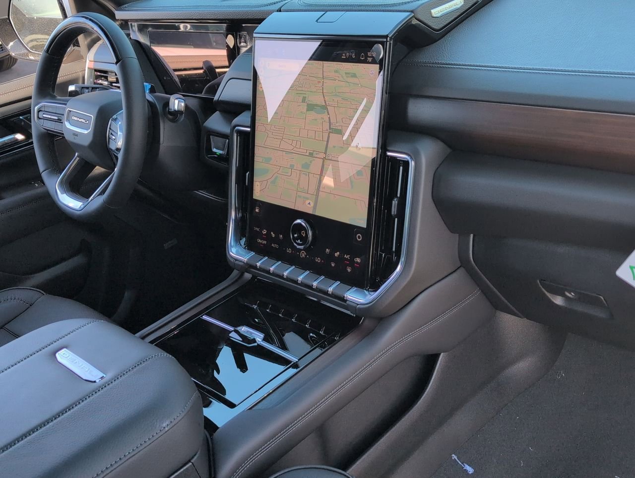New 2026 Glacier White Tricoat GMC Denali image 30