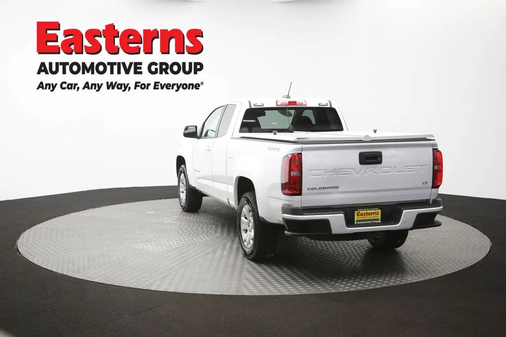 Used 2022 White Chevrolet LT image 63