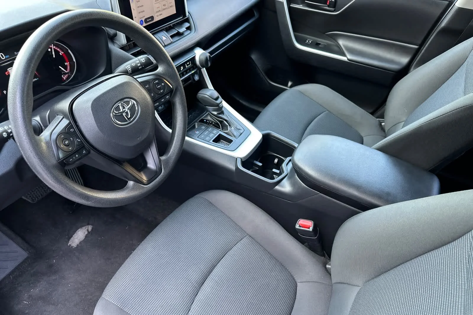 Certified Used 2025 Ice Toyota LE image 11