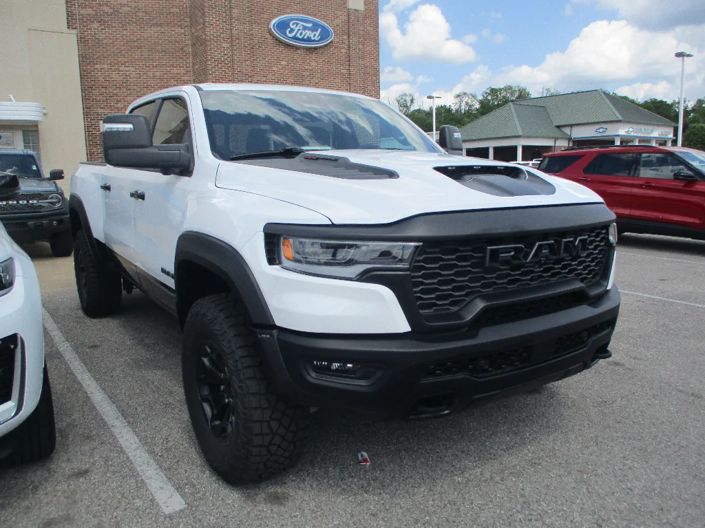 2026 RAM 1500 RHO 4x4 Crew Cab 5'7's photo