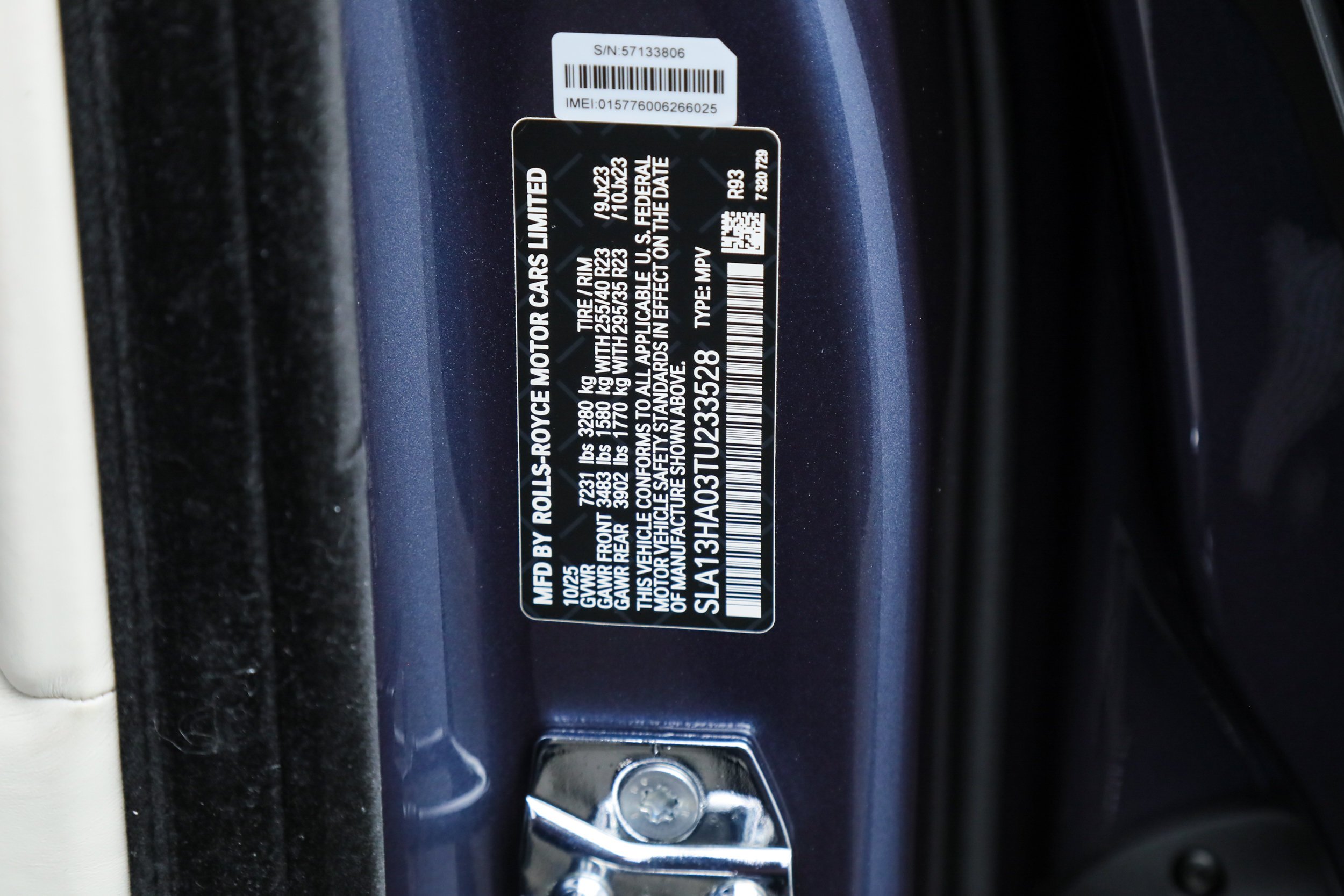 Used 2026 Blue Rolls-Royce  image 40