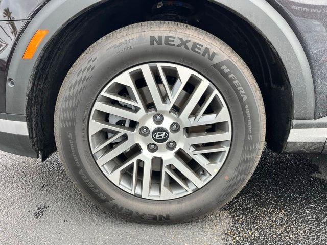 New 2026 Red Hyundai SEL Premium FWD image 7