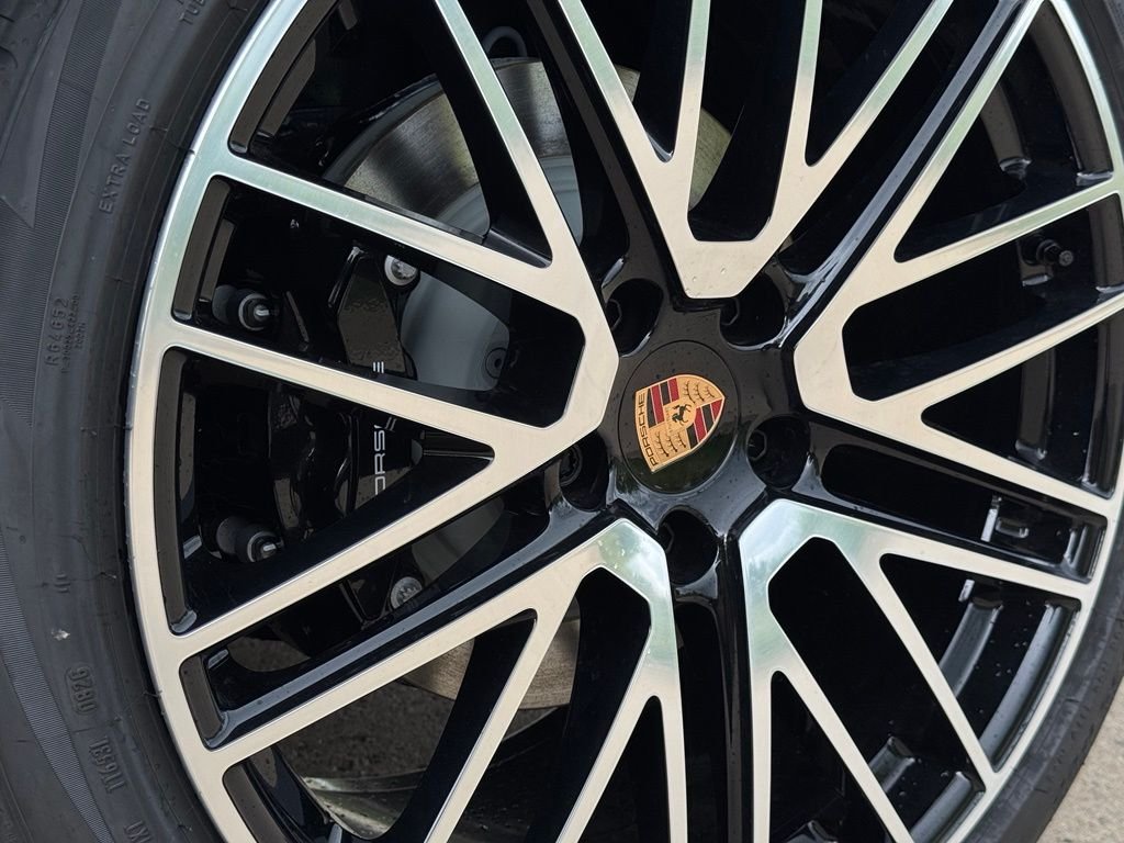 2026 Porsche Cayenne E-Hybrid - Photo 47