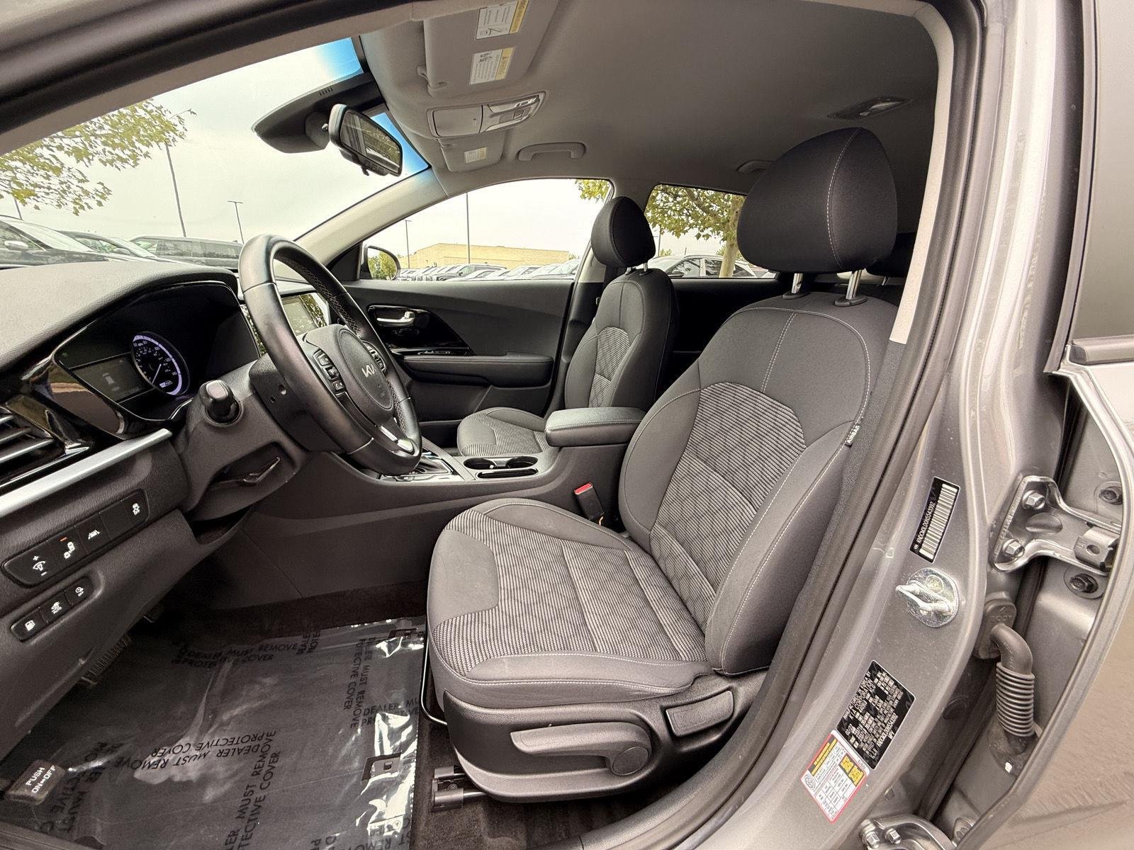 Used 2022 Steel Gray Kia LXS image 14