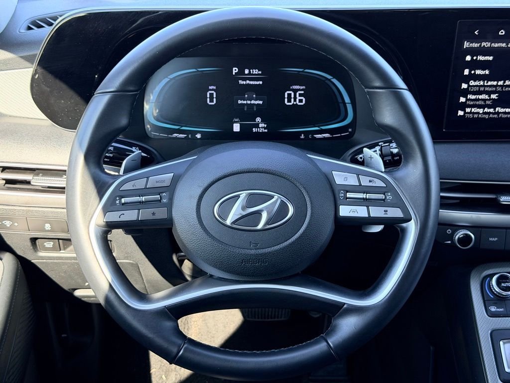 Used 2024 White Hyundai SEL image 18