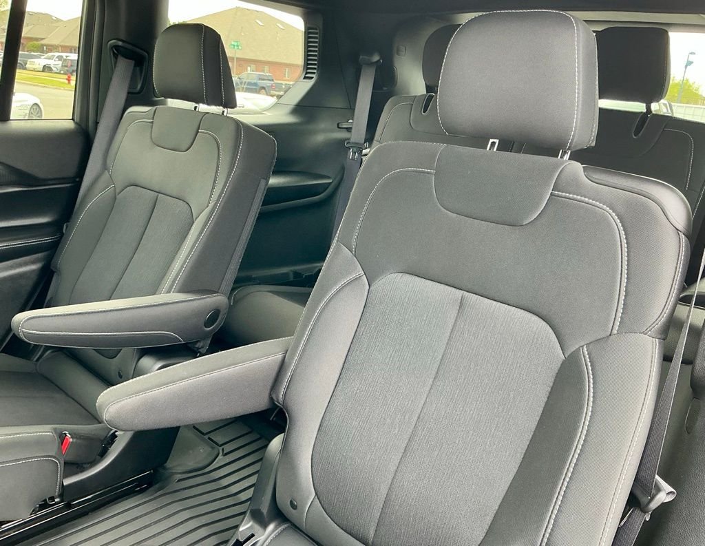 2025 Jeep Grand Cherokee L Laredo - Photo 29